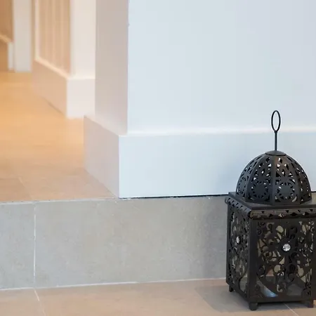 아파트 Kingshouse Lapa, Boutique Apt 2 Bedroom, A/c, Patio 리스본