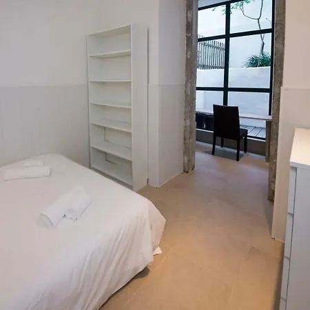 아파트 Kingshouse Lapa, Boutique Apt 2 Bedroom, A/c, Patio 리스본